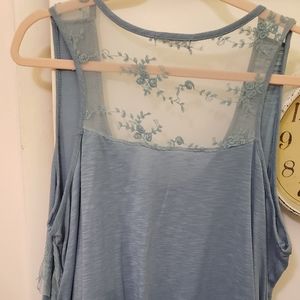 Cotton and lace ruffled tank